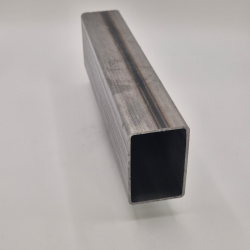 Acier tube rectangulaire