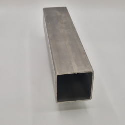 Acier inox tube carré